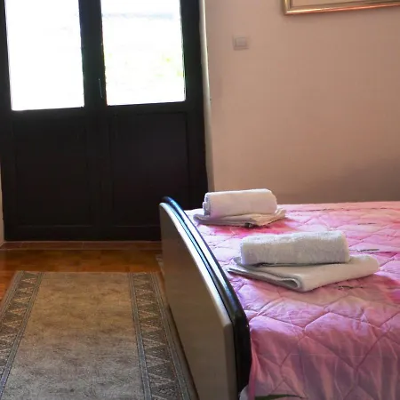 La Pinetina 3 Apartment