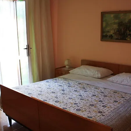 La Pinetina 3 Apartment